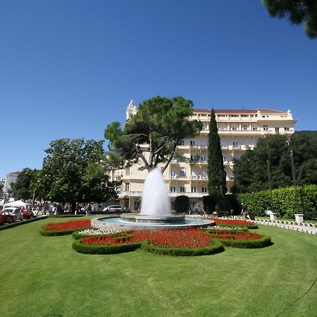 Apartment Emillia By Interhome Opatija Luaran gambar