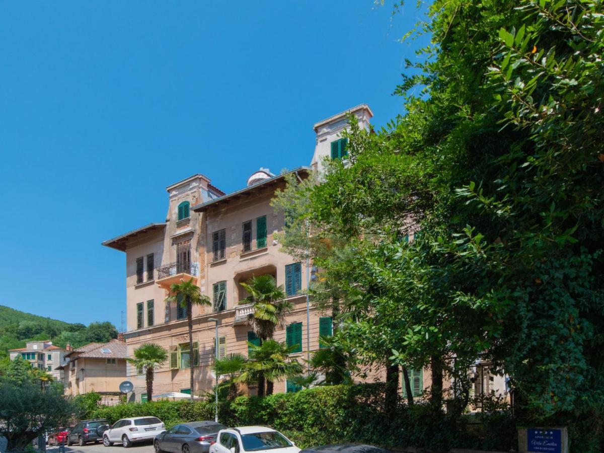 Apartment Emillia By Interhome Opatija Luaran gambar